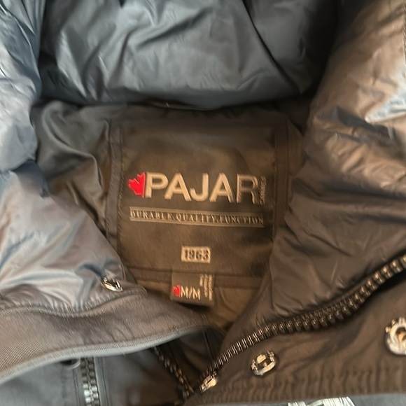 Pajar
Men's Black Antares Mixed Media Down Jacket size medium - Picture 6 of 11